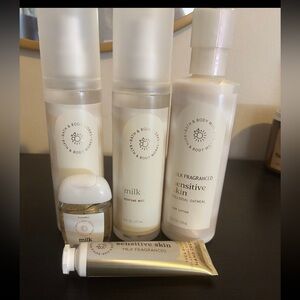 Bath and Body Works Milk collection bundle